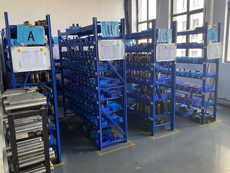 Ningbo XiaYi Electromechanical Technology Co.,Ltd. প্রস্তুতকারকের উৎপাদন লাইন