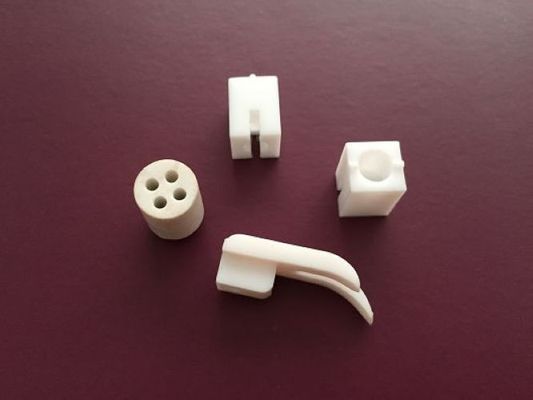 ইনজেকশন ছাঁচনির্মাণ PTFE অংশ 2.4g / cm3