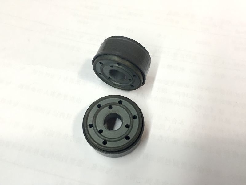 কার্বন ফাইবার ফিলার হিসাবে Ptfe ব্যান্ডেড পিস্টন যার ঘনত্ব 2.18, গাড়ির শক শোষক যন্ত্রাংশ